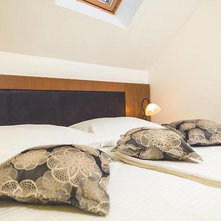 Etno Selo Stanisici Hotel Leonida Dijelovi Eksteriør bilde
